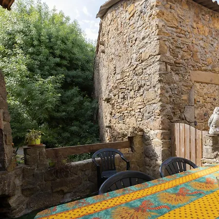 Maisonnette De Campagne Proche Du Du Salagou *